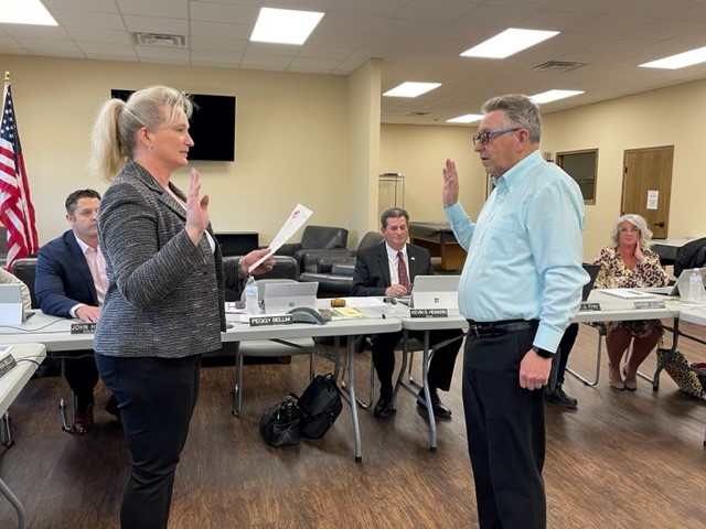 4 Wm A Napper Swearing In